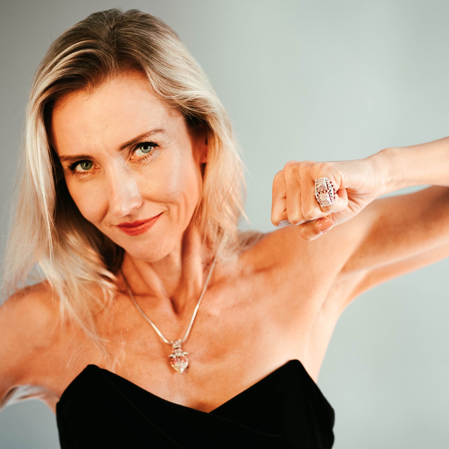 TOUTOUZE - Rabbit in the Hat