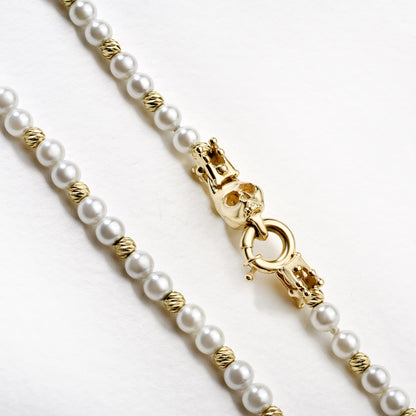 VIKTOR - Rabbit in the Hat