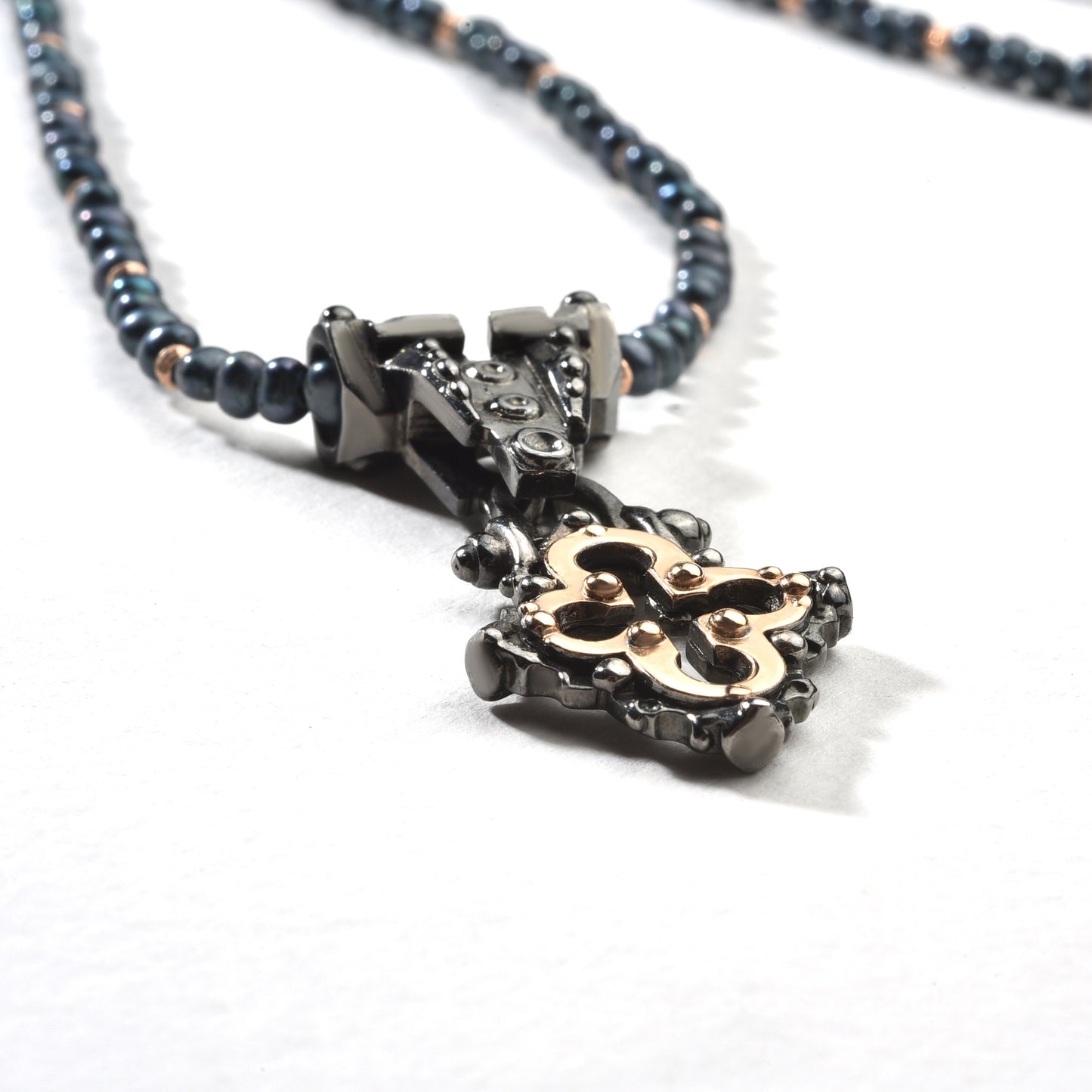 VIRGILIO - Rabbit in the Hat